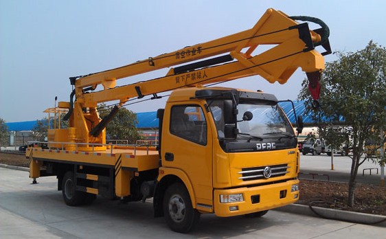 18�ז|�L�������߿����I܇�DƬ