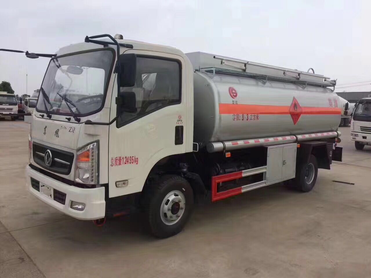 9�����ͽ��|(zh��)�|�L(f��ng)Z12����܇�r(ji��)��