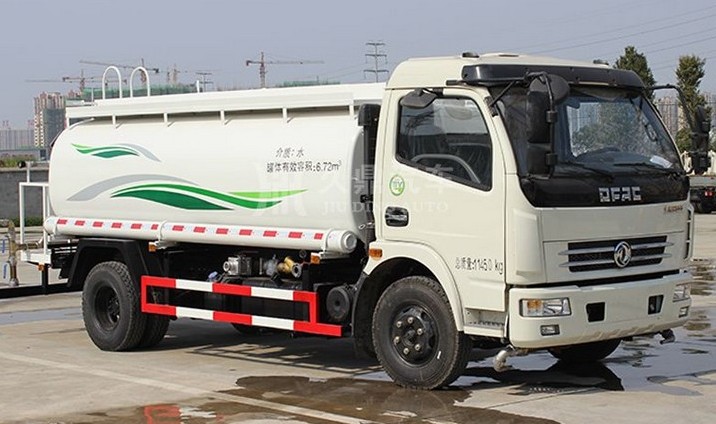 �|�L(f��ng)������D7 8����ˮ܇(ch��)�DƬ