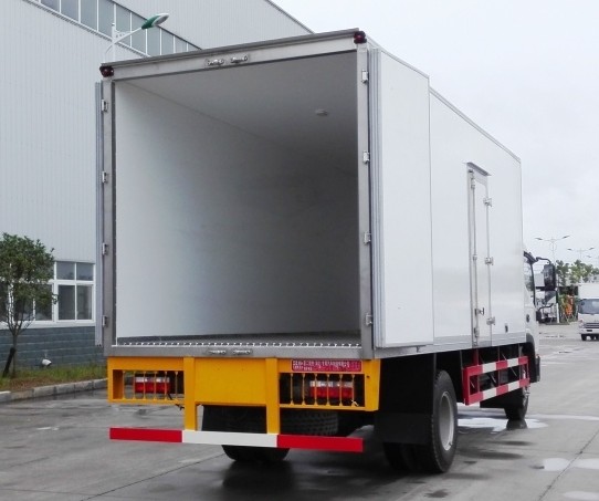 ���彭�����W��˾�_(d��)7.6�����܇