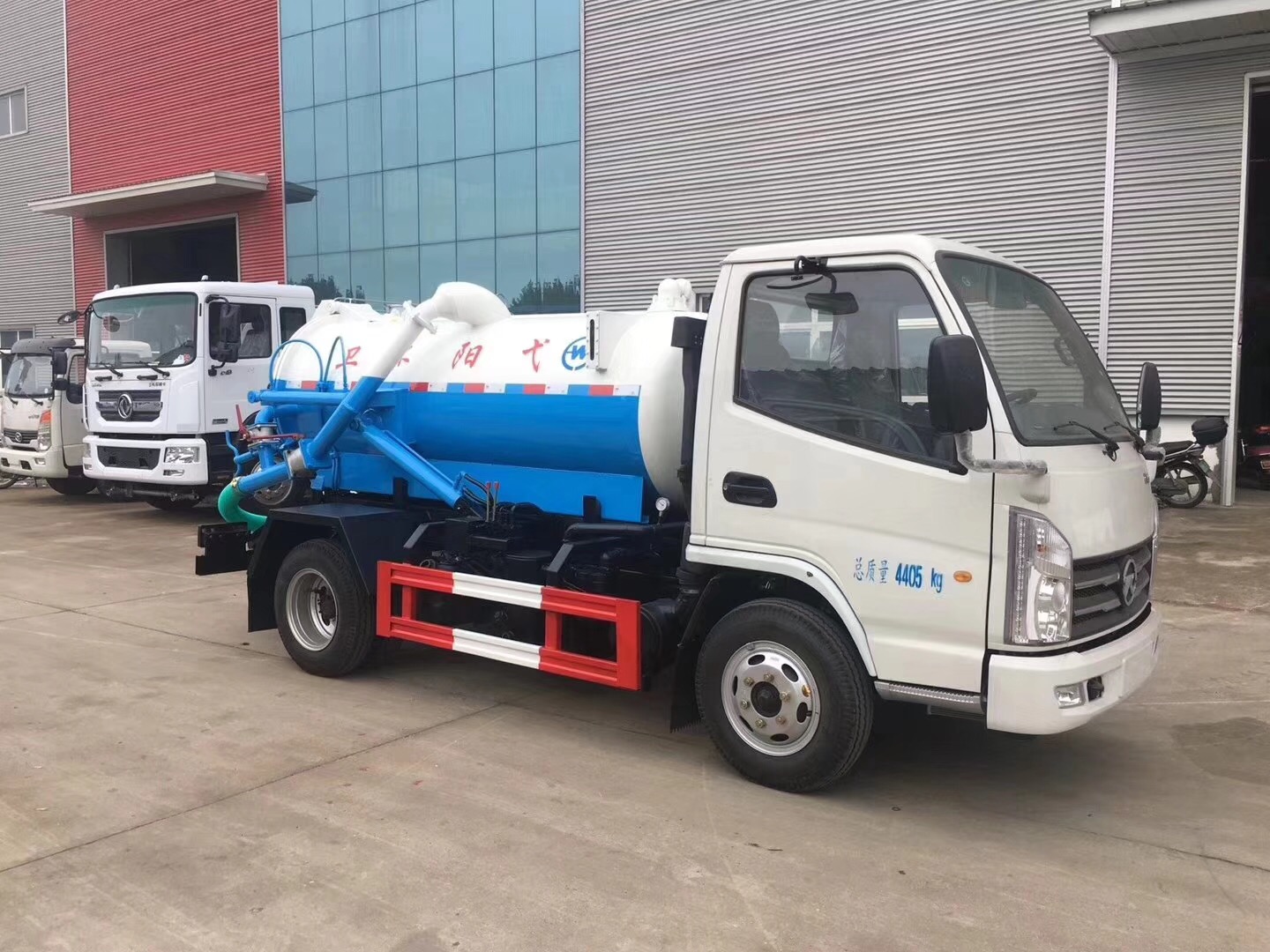 �P�R�{��2������܇