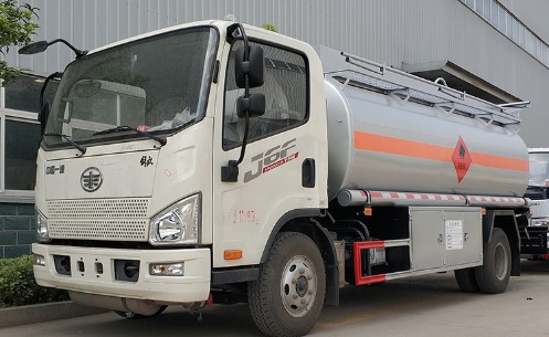 ���8������܇�DƬ