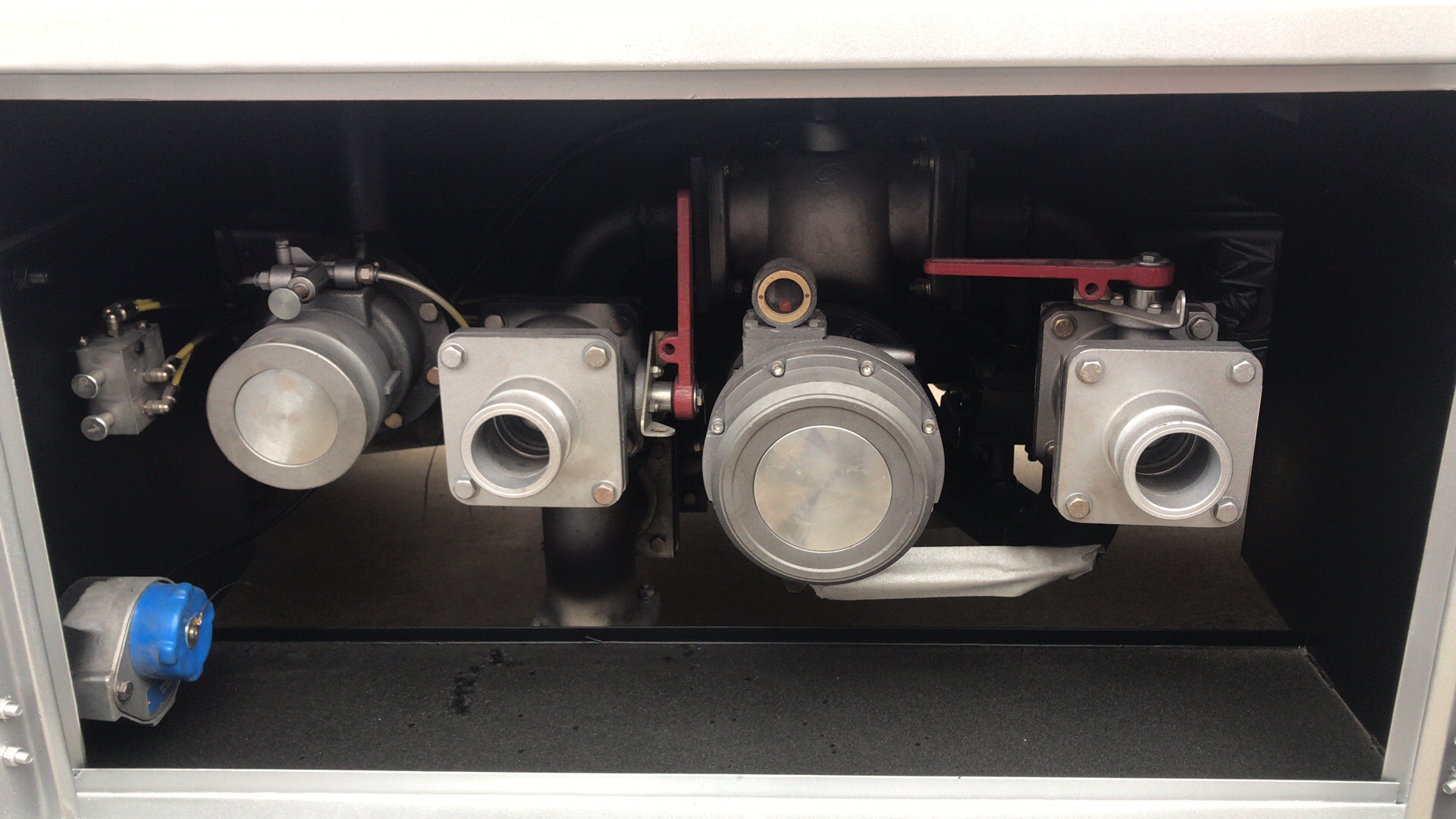 �͹�܇���bϵ�y�DƬ