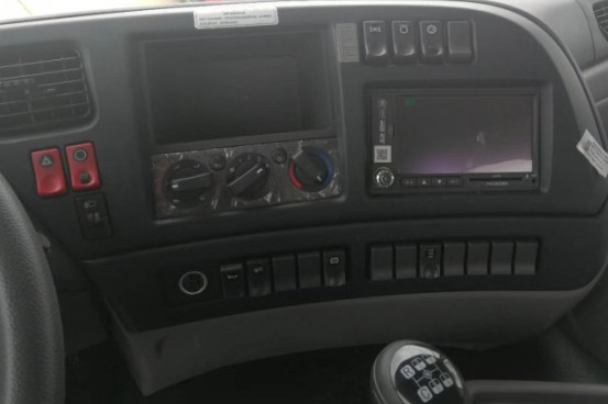 �|�L(f��ng)����ǰ�ĺ���͹�܇�����_�DƬ