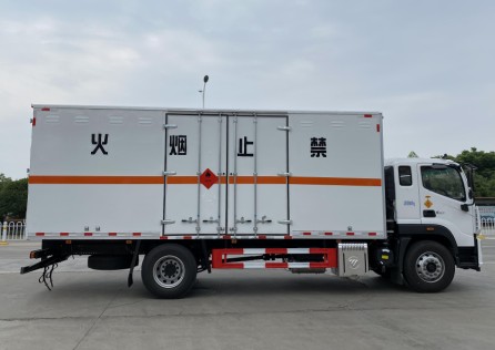 ����W�R��3���ȼҺ�w6.8��Σ�UƷ��ʽ�\ݔ܇