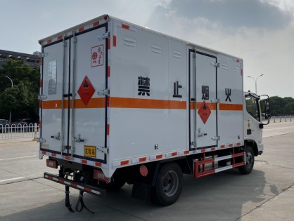 ��������W�R���{��4.1����ȼҺ�w��ʽ�\ݔ܇