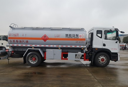 ����12���|�L(f��ng)������D9�͹�܇�S�҃r��_����������܇