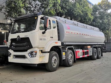 �������ǰ�ĺ�˹�Һ܇�S�҃r��