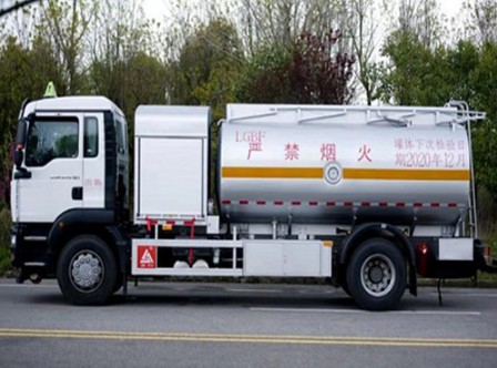 �����ǵ¿��w�C����܇