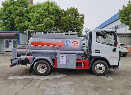 �����{�Ƽ���܇�DƬ