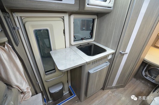 �R�����S���~�^��픷�܇