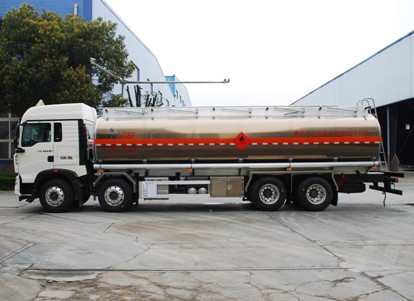 ������������30.6���X�Ͻ��\��܇