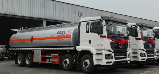 �����������M3000Sǰ�ĺ���͹�܇�����l܇�DƬ