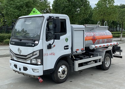 �����|�L�������{�Ƽ���܇�෽λ�DƬ