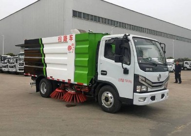 �����|�LС��������·܇