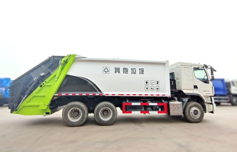 �����|�L�����������s����܇