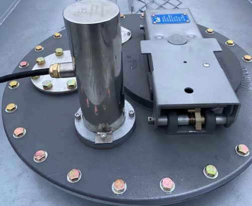 �͹�܇܇�d�CҺλ�x