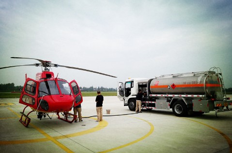 �w�C(j��)����܇�DƬ