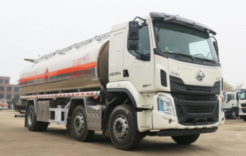 �|�L(f��ng)��������6X2�\(y��n)��܇_�|�L(f��ng)��������С���S�͹�܇_�|�L(f��ng)��������ǰ�ĺ����͹�܇