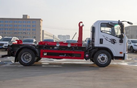 ���������{�ƹ�������܇