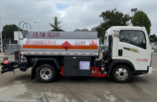 ���������{��2.3��-2.7������܇_������ZLC5047GJYZQ6�ͼ���܇