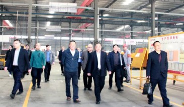 �Ї��������F���������hί����ӛ�̖|һ���W�R������܇���F���^����