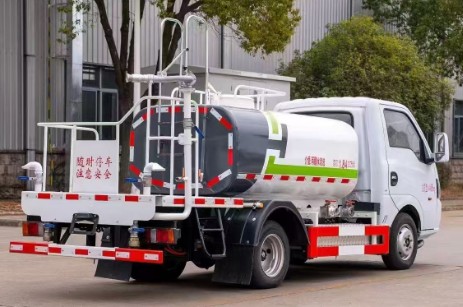 東風華神新能源3方灑水車,楚勝牌CSC5040GPSEHBEV型純電動綠化噴灑車 東風華神新能源3方灑水車,楚勝牌CSC5040GPSEHBEV型純電動綠化噴灑車