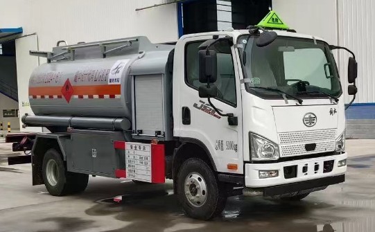 8.5�����J6F�w�C����܇_�R����QXC5120GJYC6A���w�C����܇