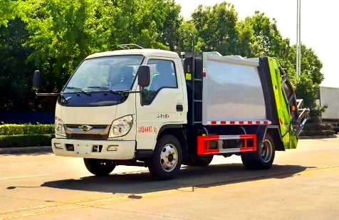 ����С��֮��4.5���{�Ɖ��s����܇